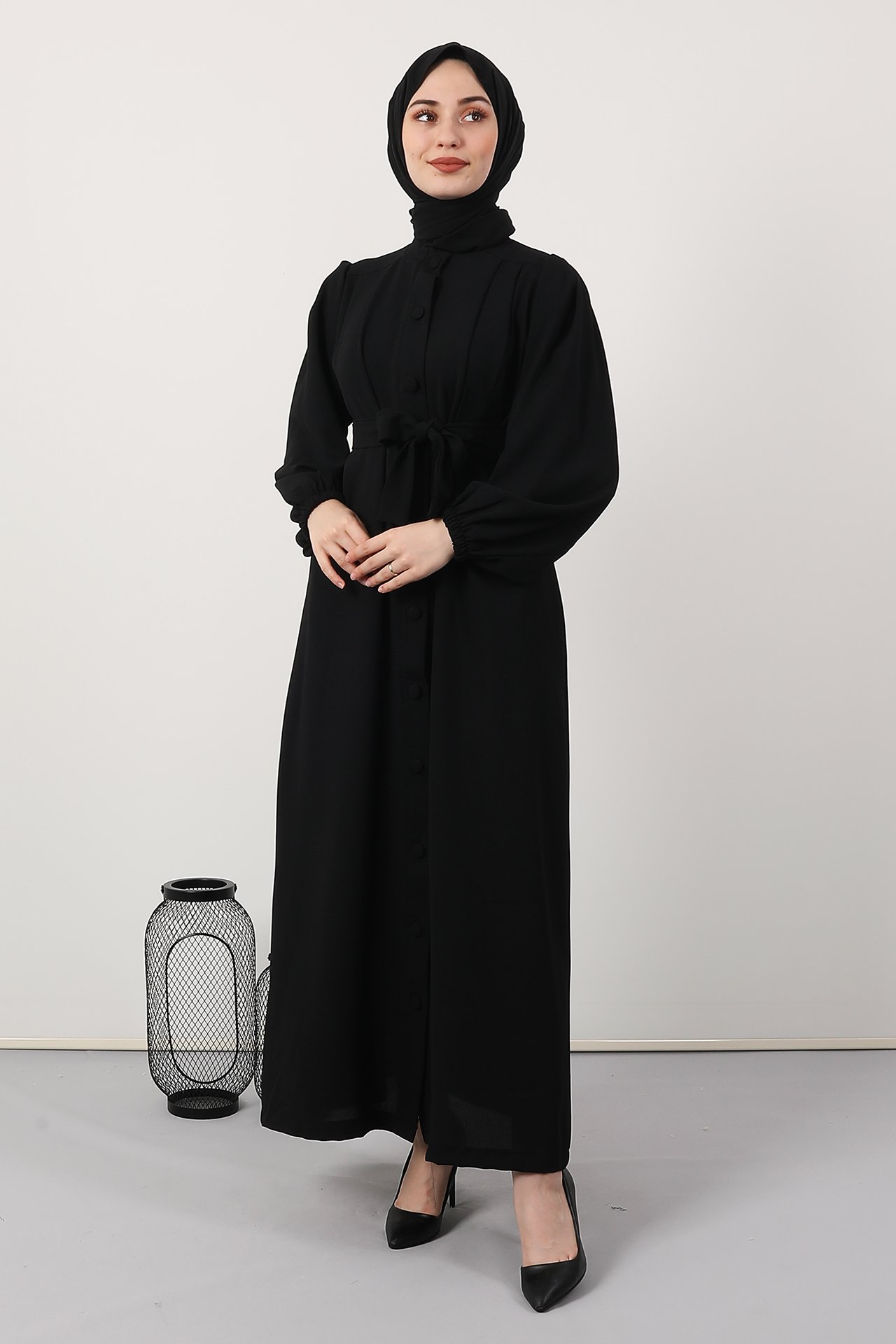 GİZAGİYİM - Düğmeli Pileli Ferace Elbise Siyah