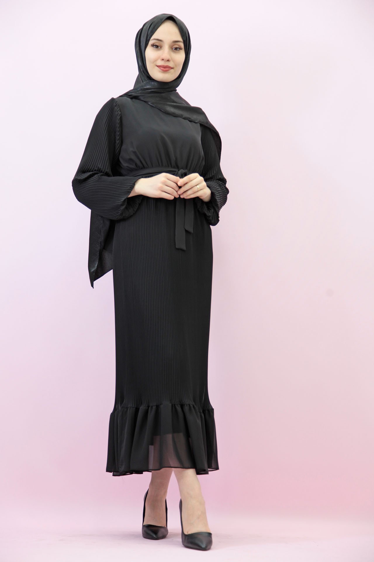 GİZAGİYİM - Kolu Lastikli Pilisoley Elbise Siyah