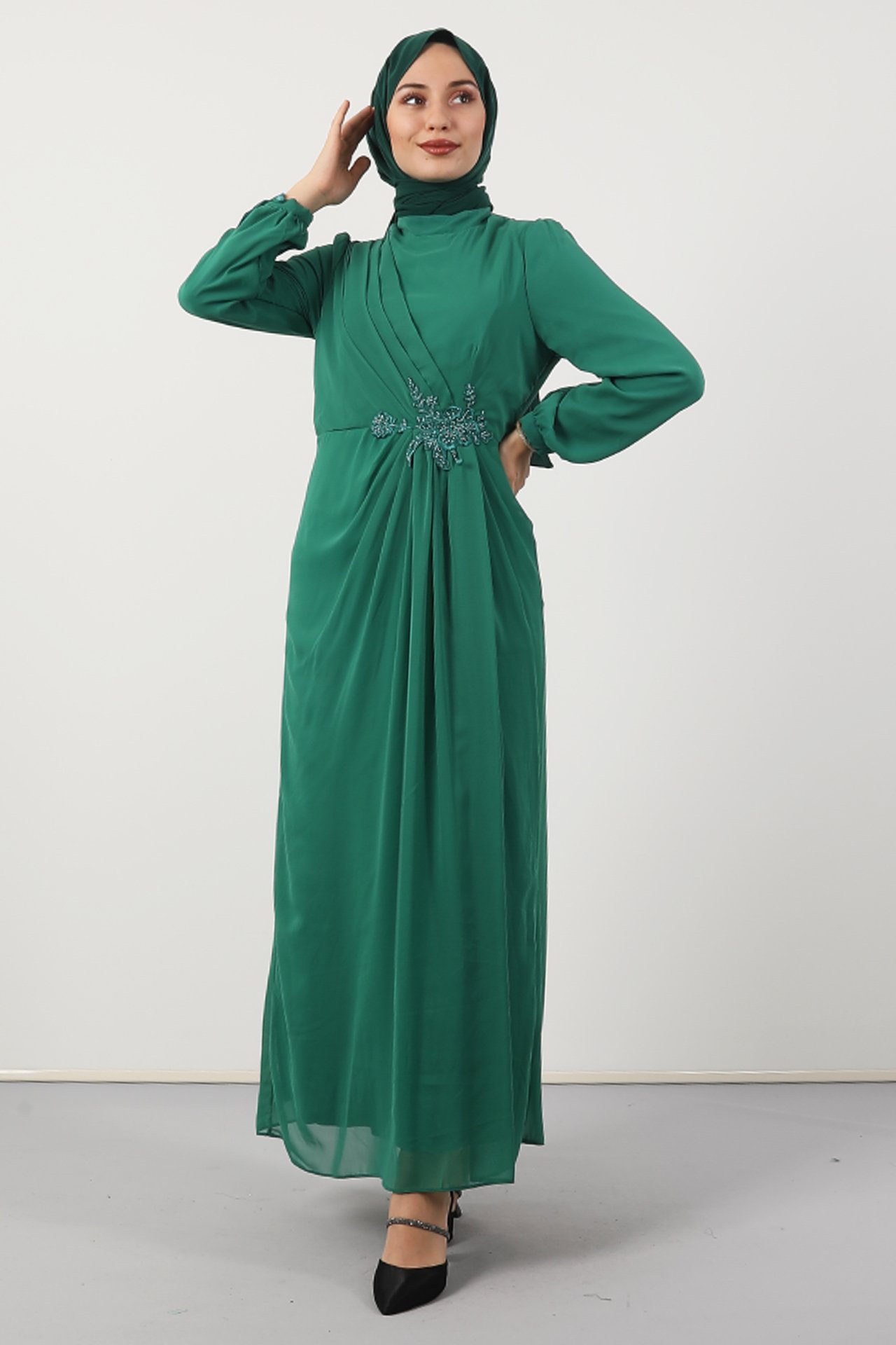 Beli İşlemeli Şifon Elbise Yeşil - Thumbnail