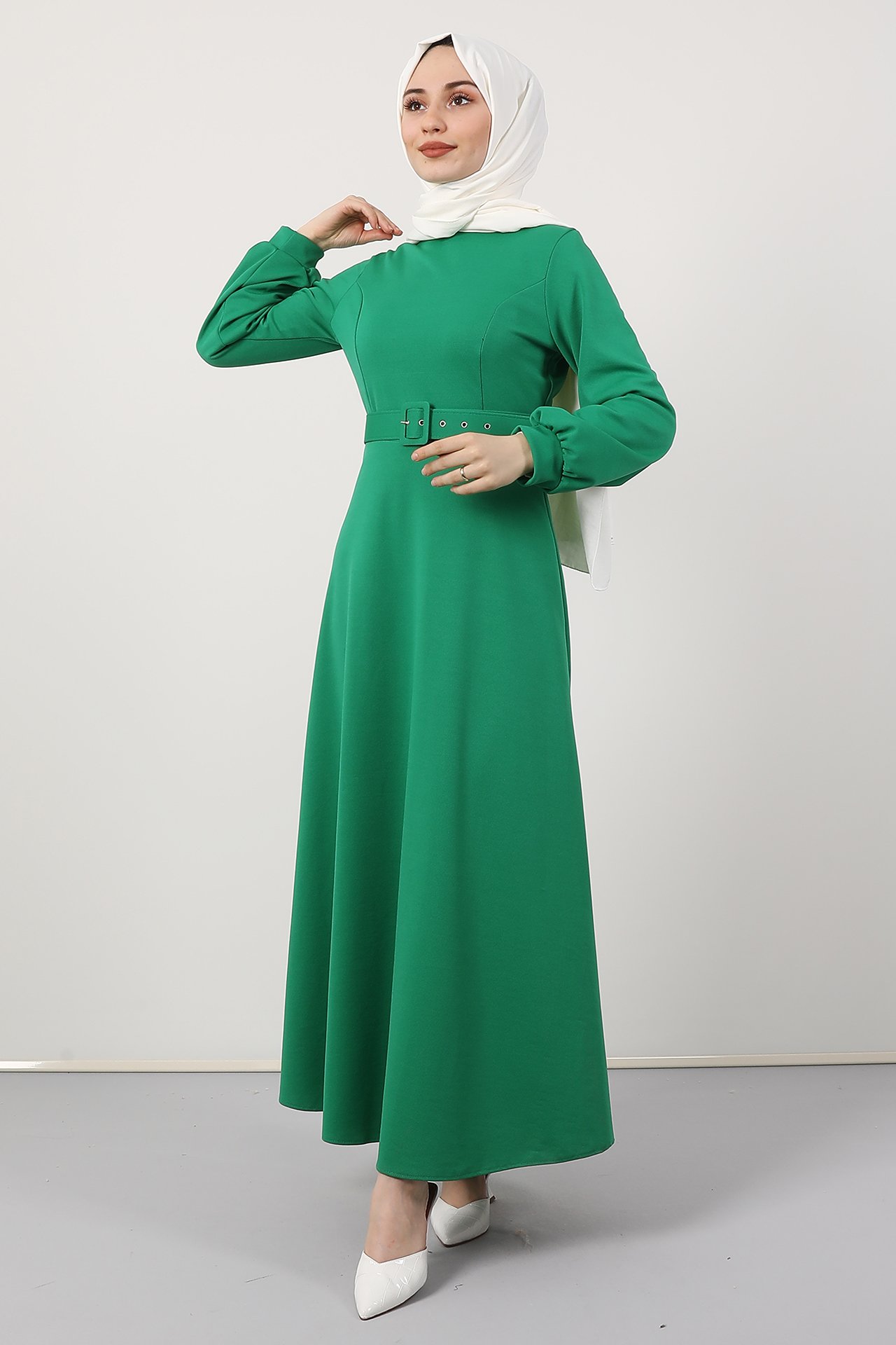 GİZAGİYİM - Kemerli Kloş Tesettür Elbise Yeşil