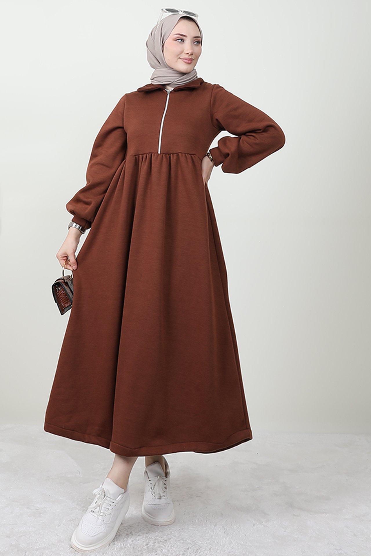 GİZ AGİYİM - Yaka Detay Fermuarlı Elbise Tarçın