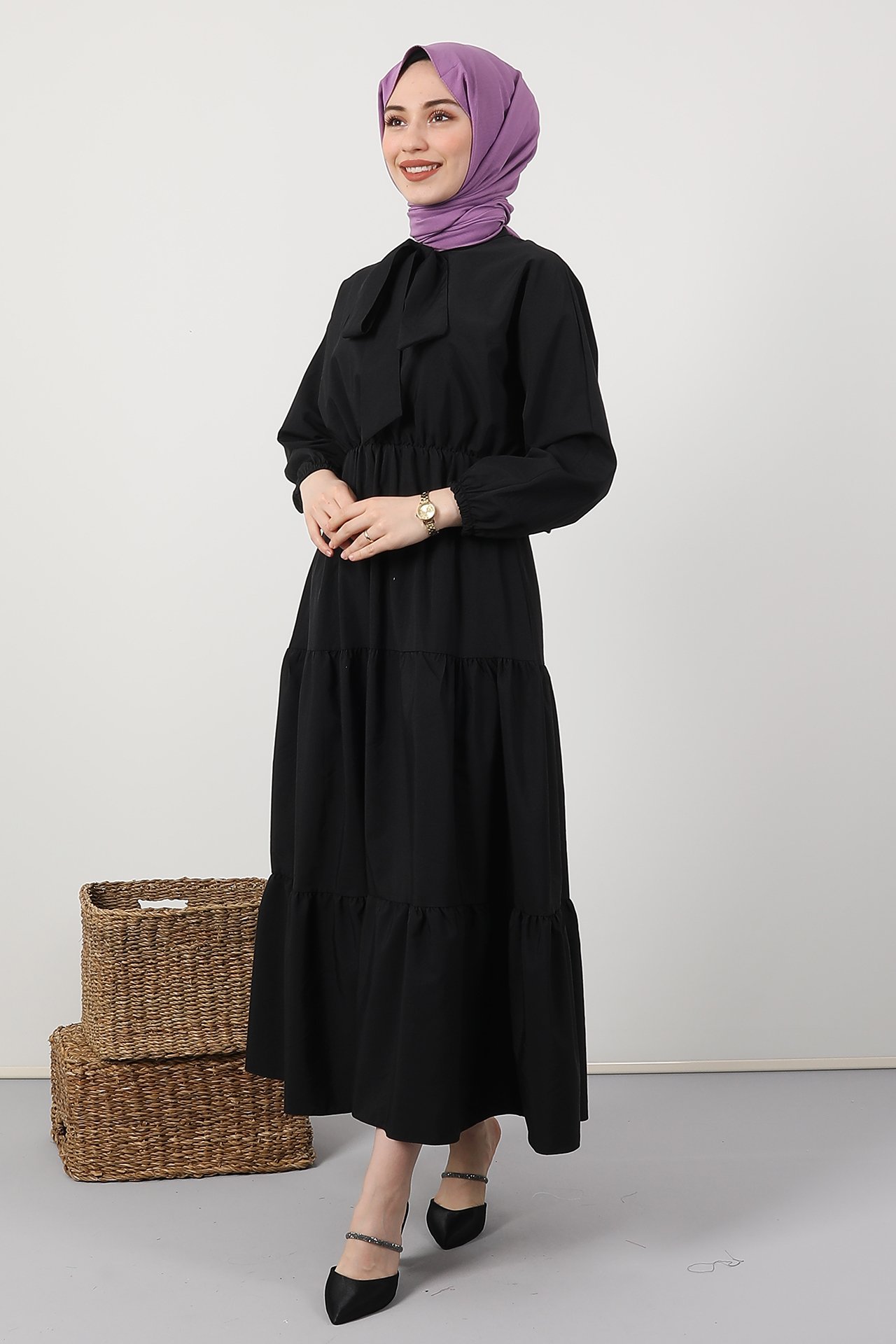 GİZAGİYİM - Yakası Fiyonk Catton Elbise Siyah