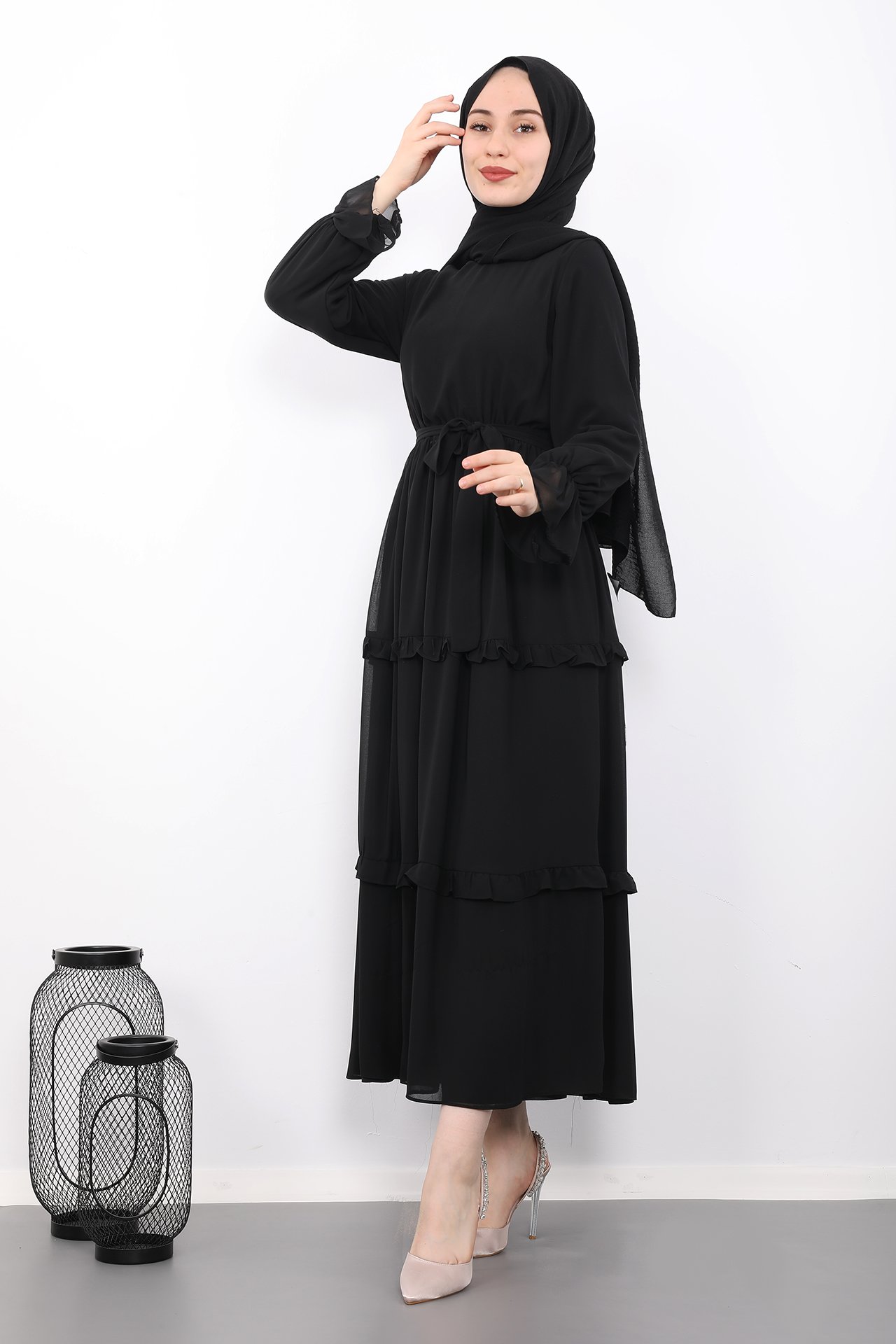GİZAGİYİM - Eteği Fırfırlı Tesettür Elbise Siyah