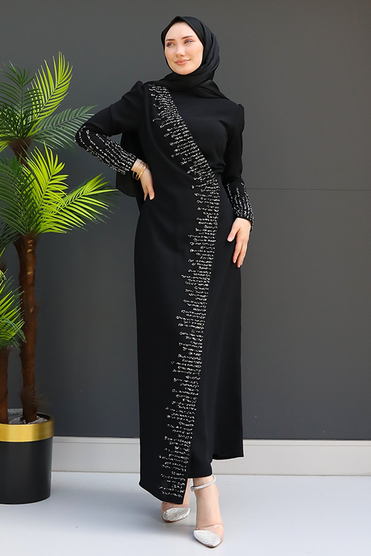 GİZ AGİYİM - Alerli Asimetrik Taşlı Elbise Siyah