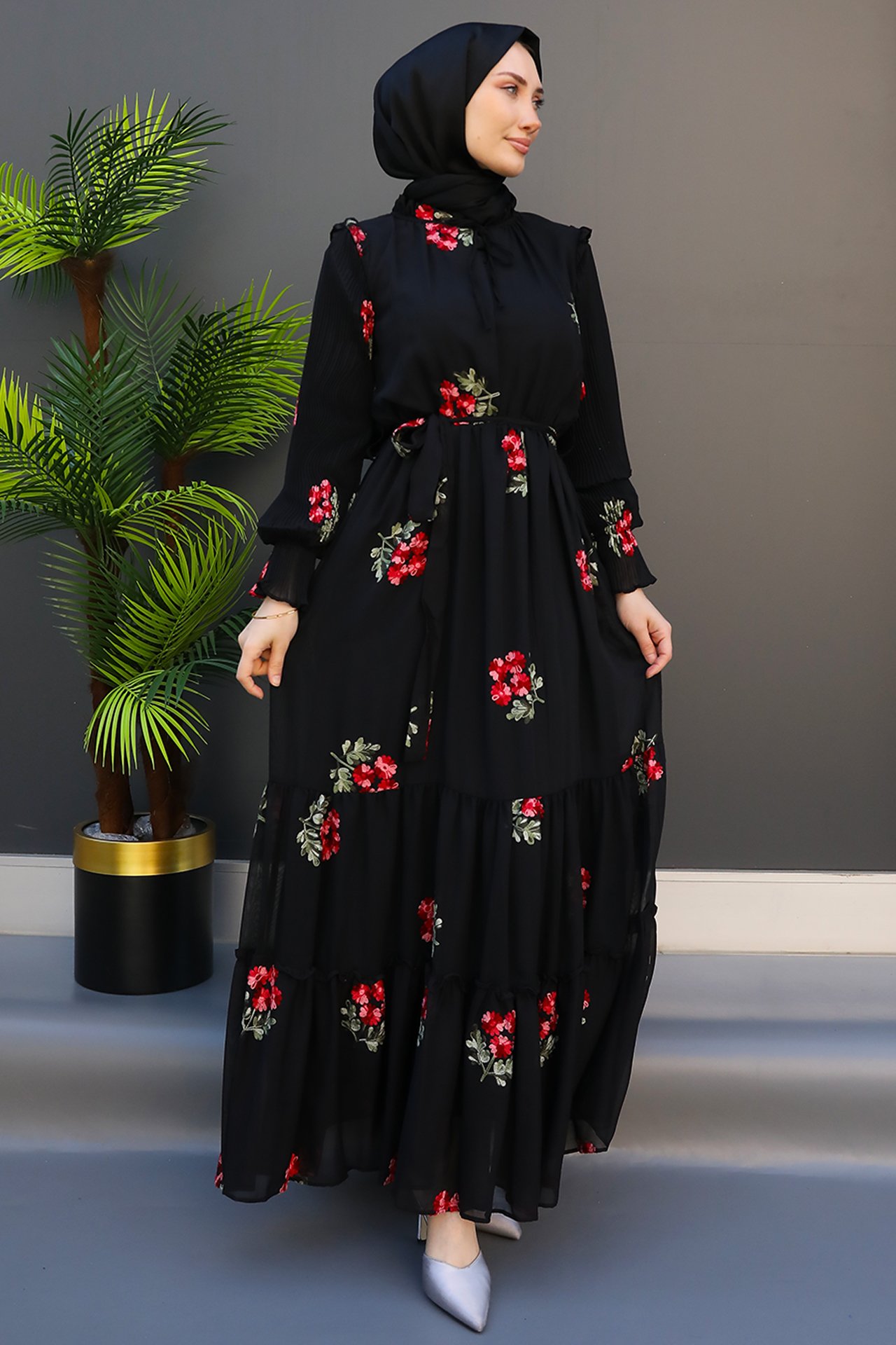 GİZ AGİYİM - Kırmızı Çiçekli Elbise Siyah