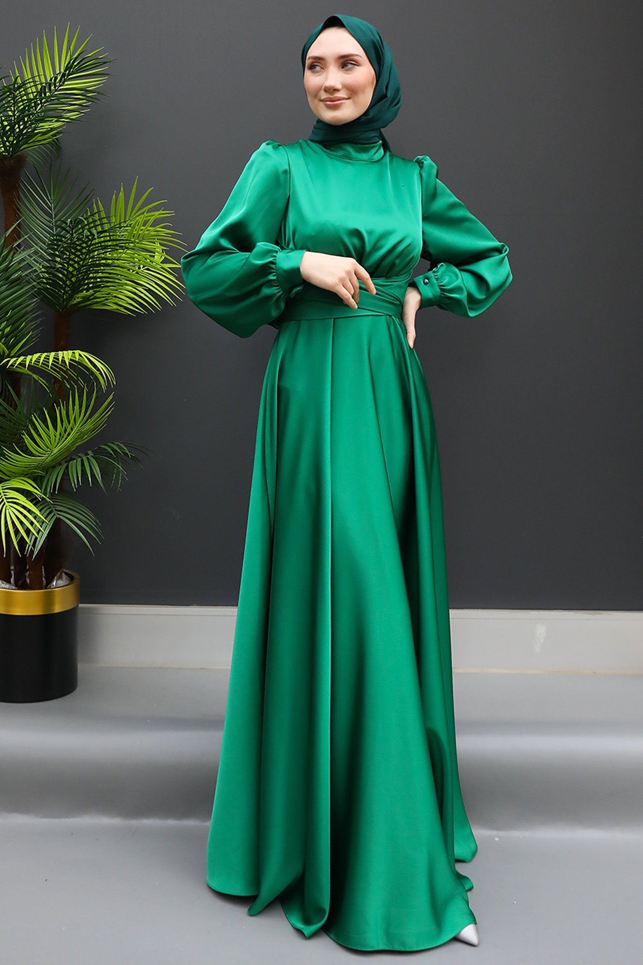 GİZ AGİYİM - Beli Çapraz Bağlamalı Elbise Benetton