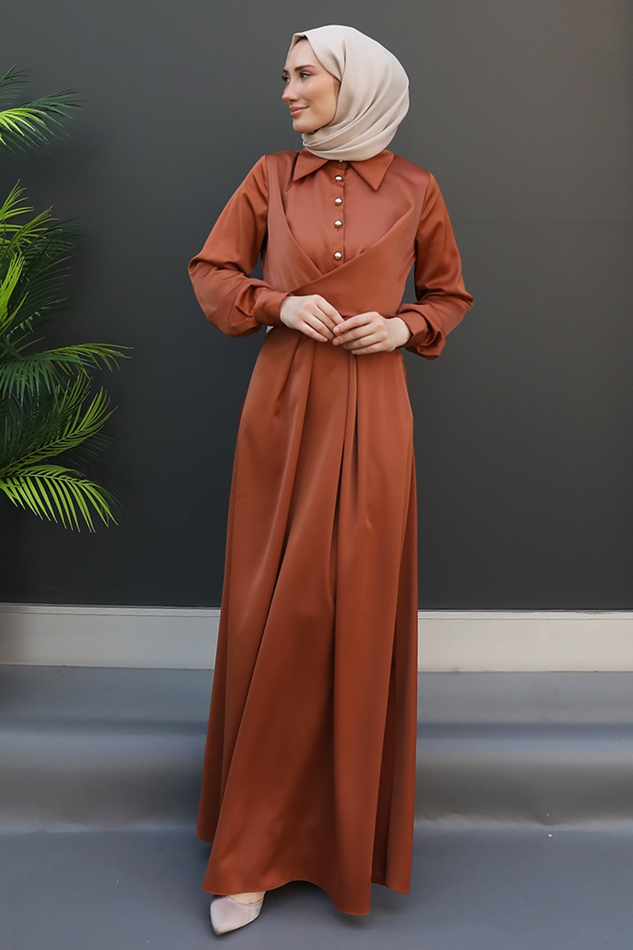 GİZ AGİYİM - Önü Düğmeli Saten Elbise Soft Turuncu